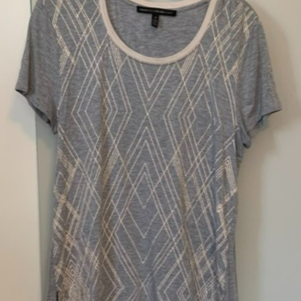 White House Black Market top, Size M< gray with gold shimmery detail
